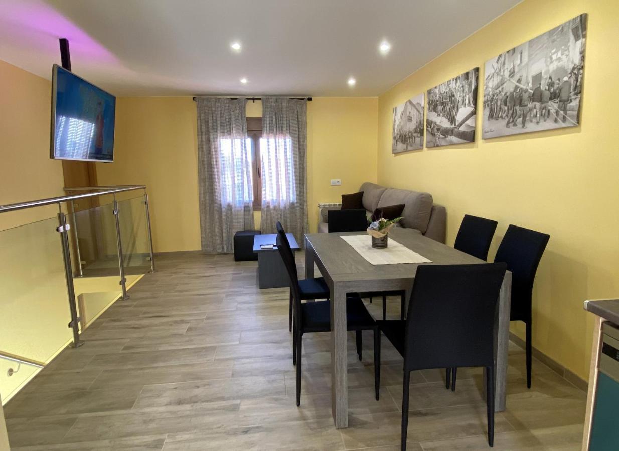 Apartamentos De Turismo Rural Las Eras Castelserás Eksteriør billede