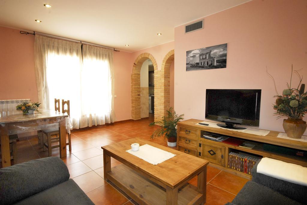 Apartamentos De Turismo Rural Las Eras Castelserás Eksteriør billede