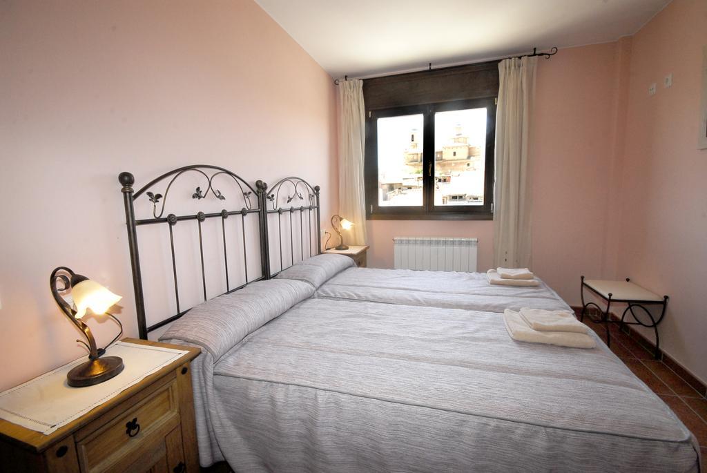 Apartamentos De Turismo Rural Las Eras Castelserás Eksteriør billede