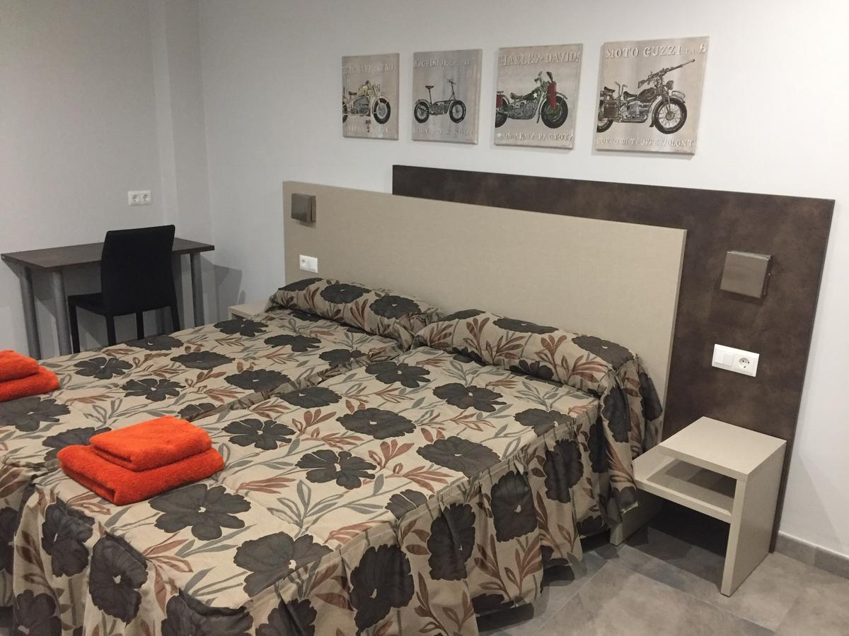 Apartamentos De Turismo Rural Las Eras Castelserás Eksteriør billede